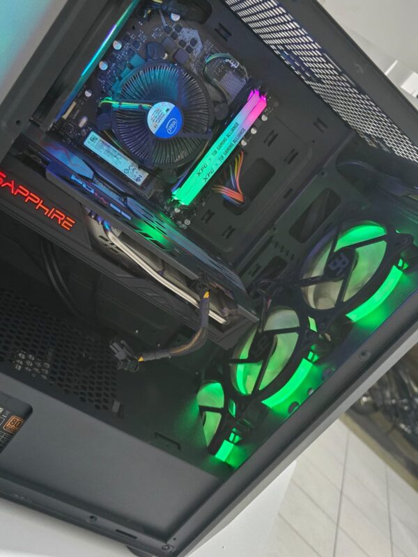 PC Ensamblada Gamer RX 5600 XT