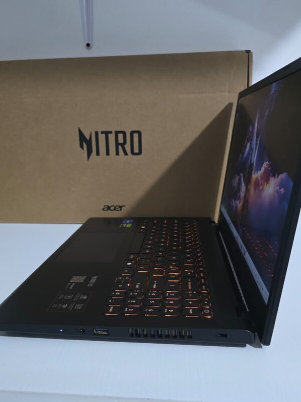 Acer Nitro V15 i5 | 13420H | 16GB RAM | 512GB SSD | NVIDIA RTX 5050