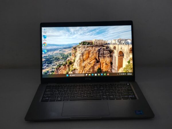 Laptop Dell Latitude 5320